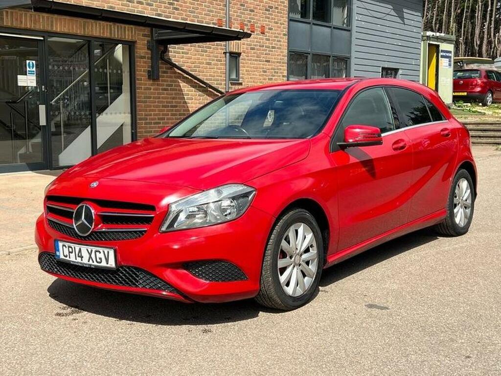 Mercedes-Benz A Class Hatchback 1.6 A180 Se Euro 6 Ss 201414 CP14XGV Red #4