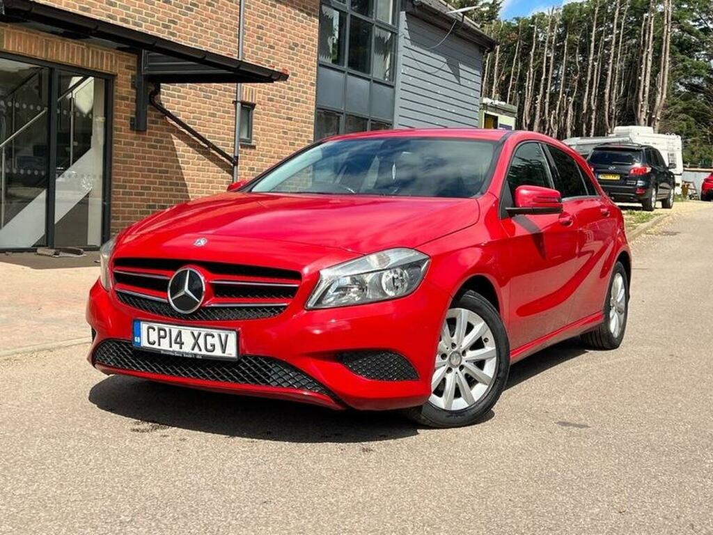 Mercedes-Benz A Class Hatchback 1.6 A180 Se Euro 6 Ss 201414 CP14XGV Red #2