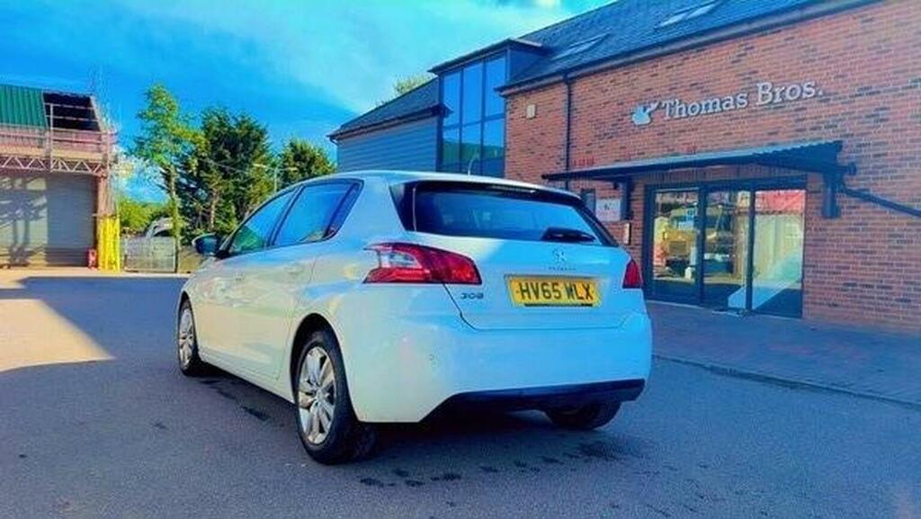 Peugeot 308 1.2 Puretech Active Euro 6 Ss White #6