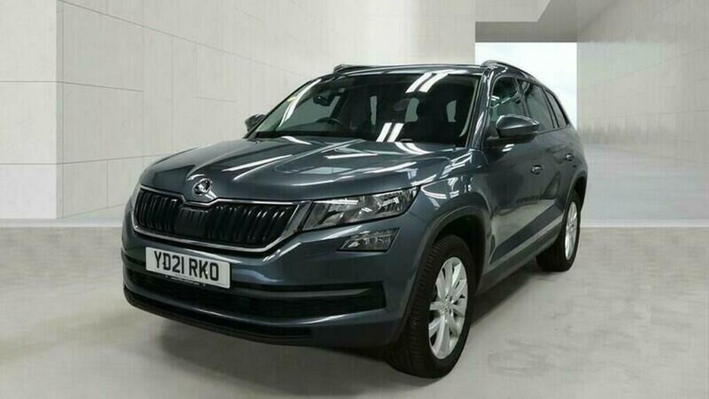 Skoda Kodiaq Suv 1.5 Tsi Act Se Dsg Euro 6 Ss 5 Seat YD21RKO Grey #2