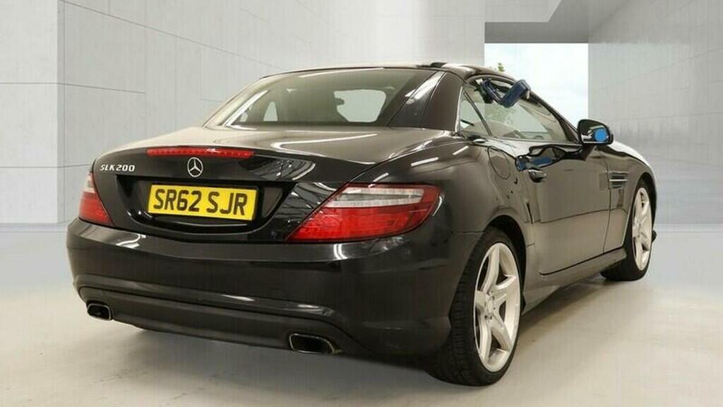Mercedes-Benz SLK Convertible 1.8 Slk200 Blueefficiency Amg Sport G- Black #4