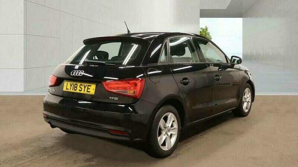 Audi A1 1.0 Tfsi Se Sportback Euro 6 Ss Black #4