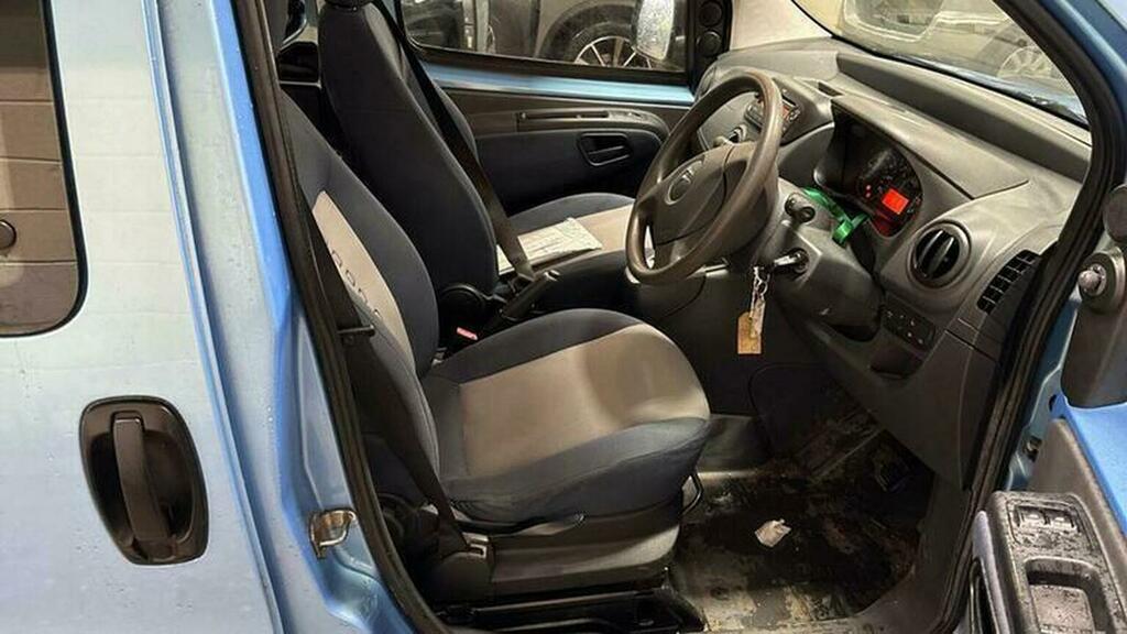 Citroen Nemo Multispace Nemo Multispace Hdi 8V Grey #11