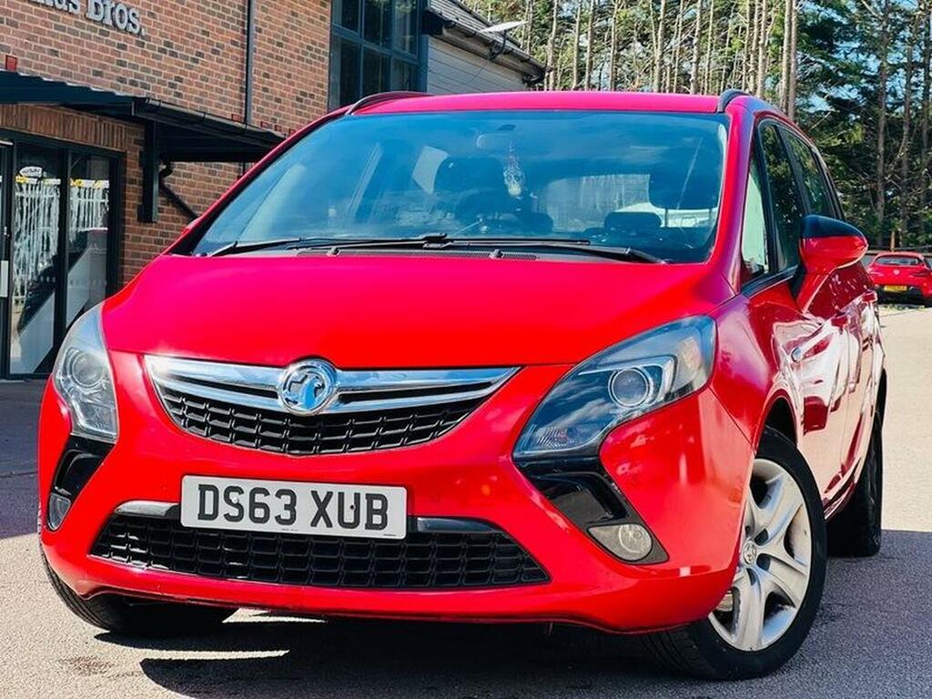 Vauxhall Zafira Tourer 1.8 16V Exclusiv Euro 5 Red #2