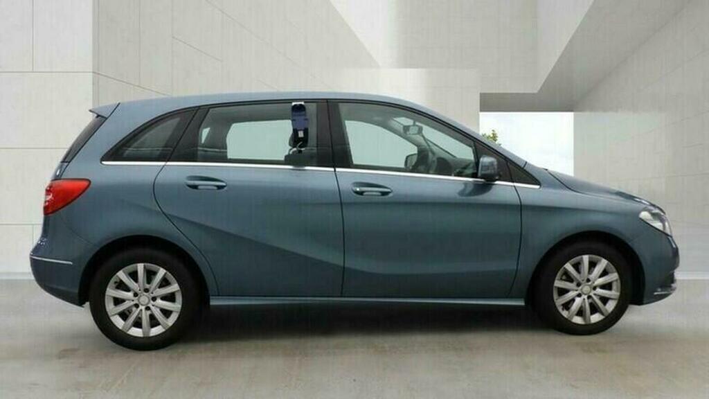 Mercedes-Benz B Class Mpv 1.8 B200 Cdi Se 7G-dct Euro 5 Ss 2014 Blue #5