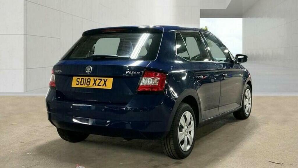 Skoda Fabia Hatchback Blue #12