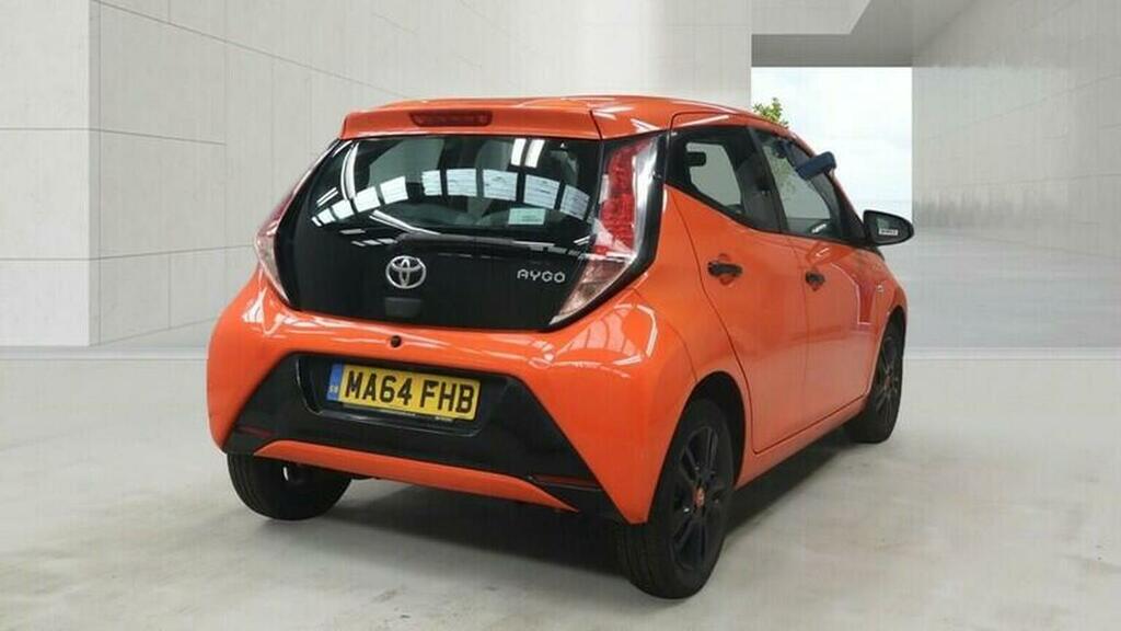 Toyota Aygo 1.0 Vvt-i X-cite Euro 5 Euro 5 Orange #5