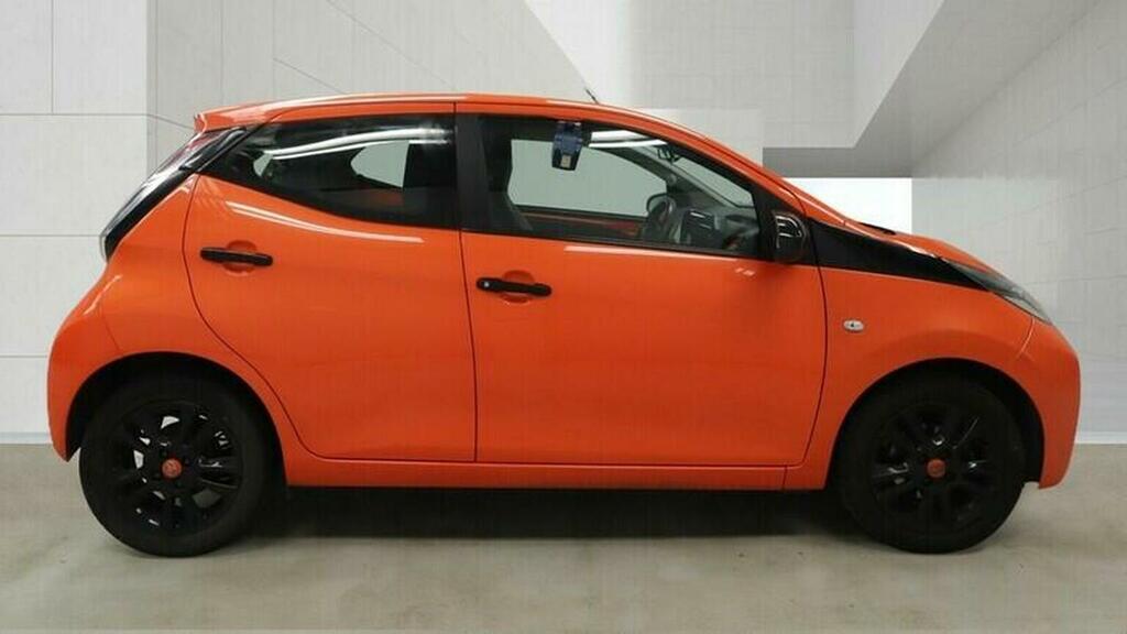 Toyota Aygo 1.0 Vvt-i X-cite Euro 5 Euro 5 Orange #6