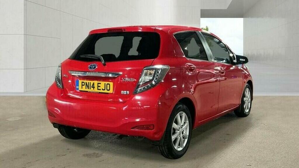 Toyota Yaris 1.5 Vvt-h Icon Plus Cvt Euro 5 Red #3