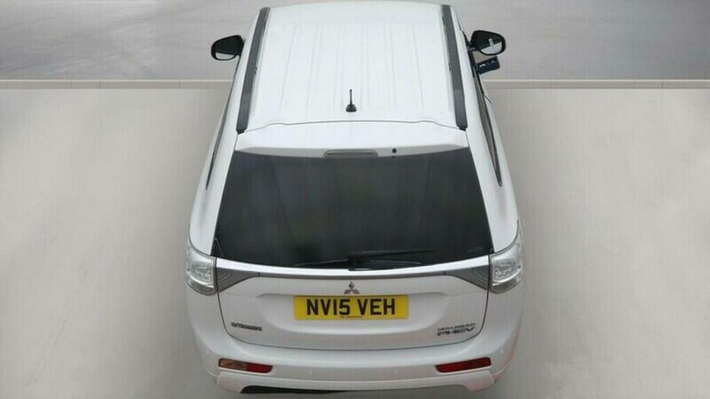Mitsubishi Outlander 2.0 Phev Gx4h Estate White #8