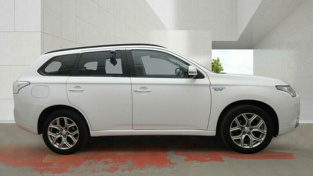 Mitsubishi Outlander 2.0H 12Kwh Gx3h Cvt 4Wd Euro 5 Ss White #5