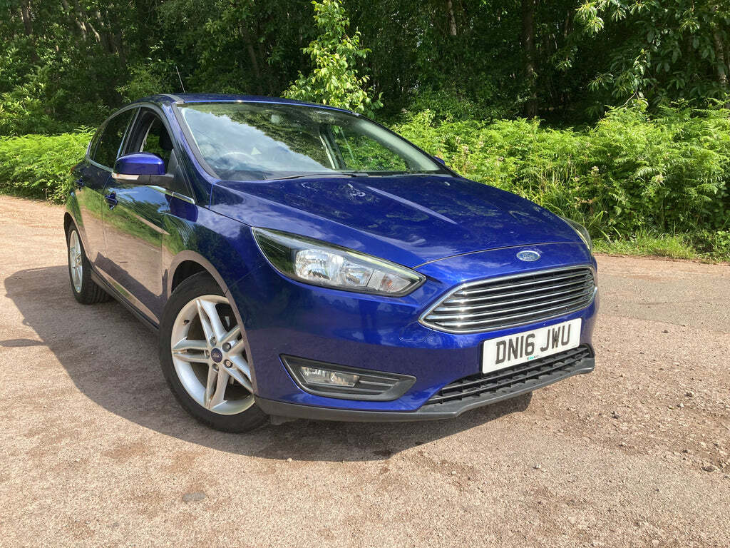 Ford Focus Sport 5-Door Black #1