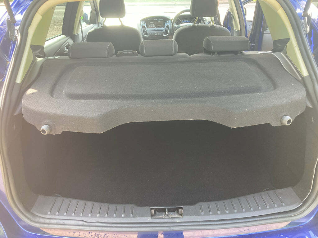 Ford Focus Sport 5-Door Black #14