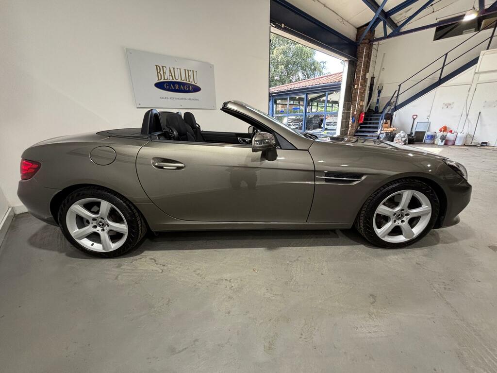 Mercedes-Benz SLC Slc 200 Amg Line Grey #9