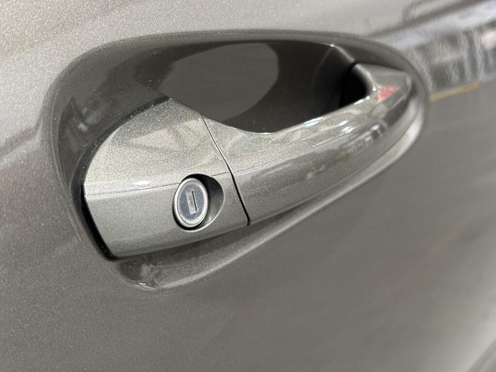 Mercedes-Benz SLC Slc 200 Amg Line Grey #19