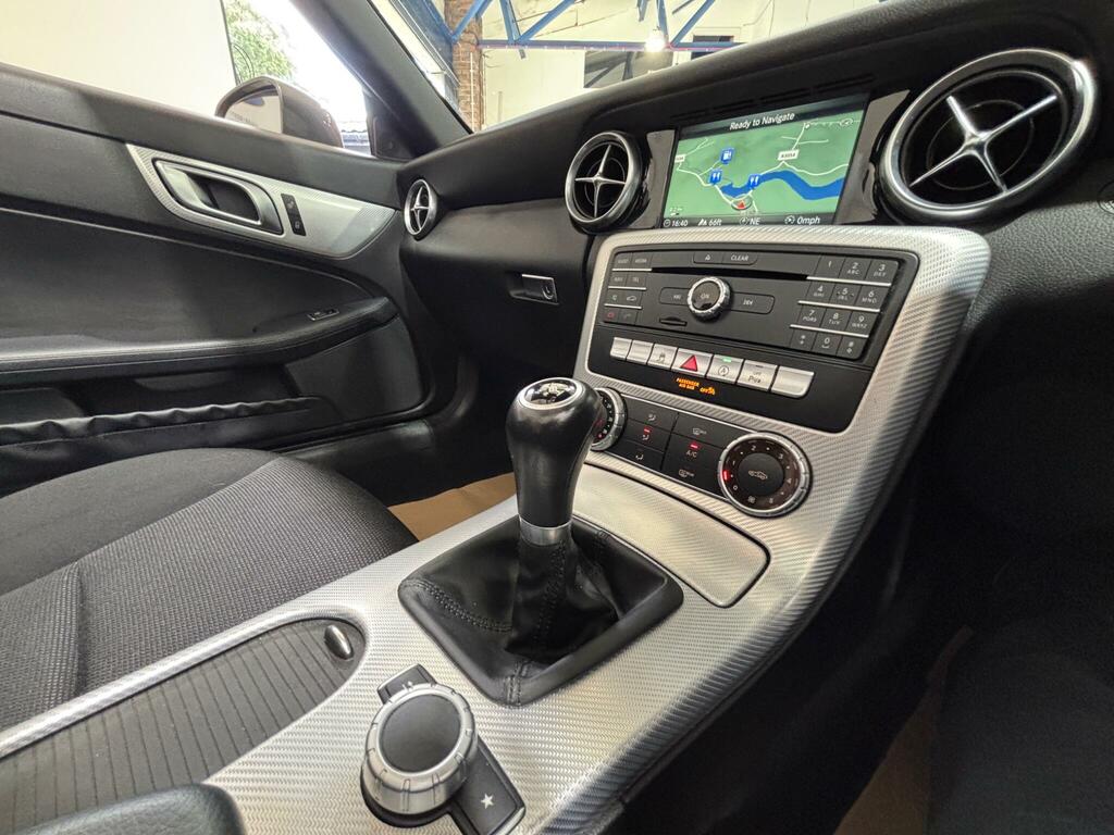 Mercedes-Benz SLC Slc 200 Amg Line Grey #50