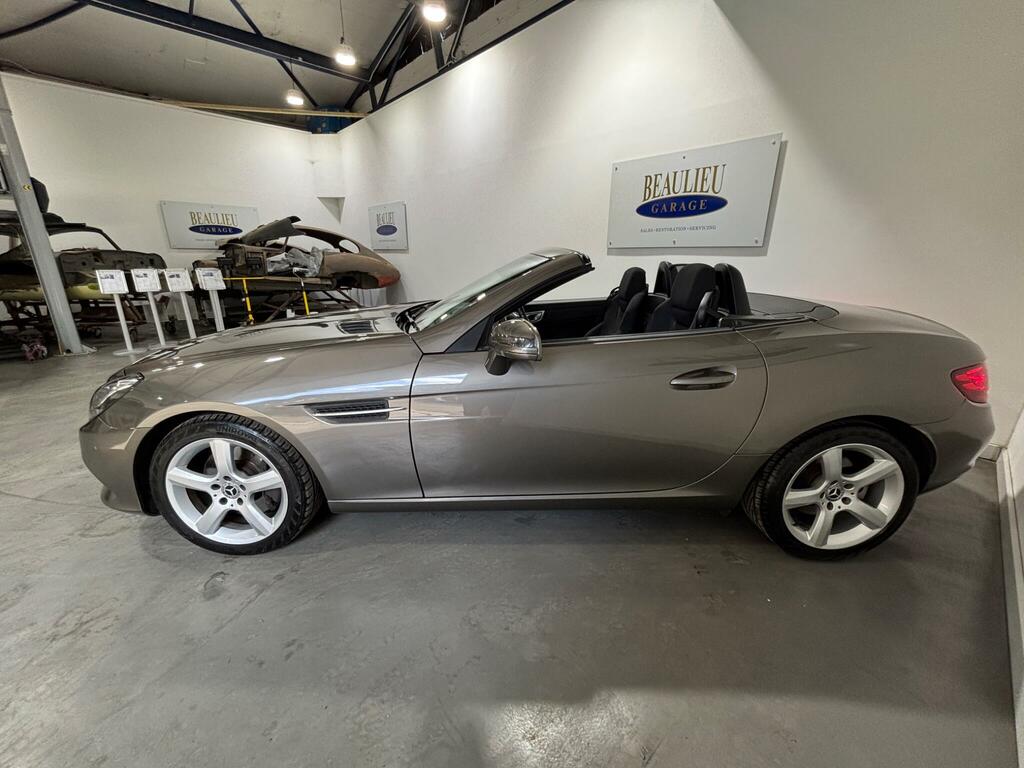 Mercedes-Benz SLC Slc 200 Amg Line Grey #11