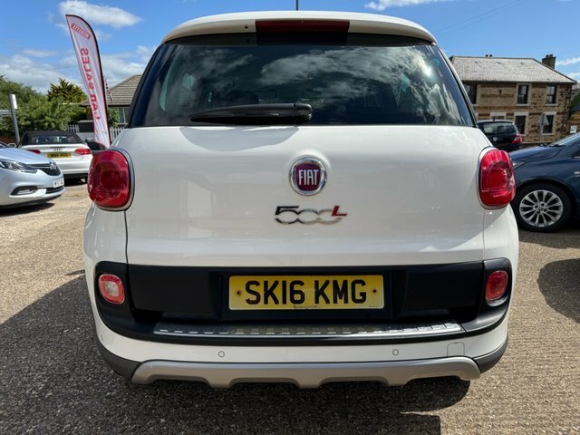 Fiat 500L Multijet Trekking Mpv White #6