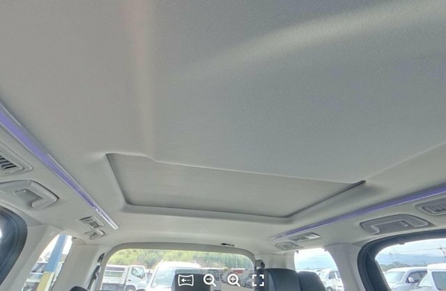 Toyota Alphard 2.5 Sc Package Black #4
