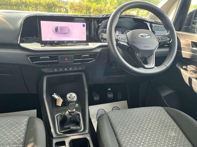 Ford Tourneo Connect 2.0 Tourneo Connect Titanium SG73WNF Black #3