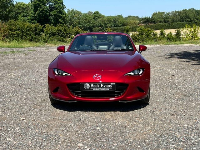 Mazda MX-5 RF 2.0 Skyactiv-g Exclusive-line Convertible EU74VNL Red #2
