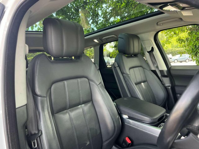 Land Rover Range Rover Sport 2.0 P400e 13.1Kwh Hse KN71PFJ White #5