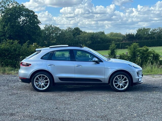 Porsche Macan 2.0T Suv Silver #4