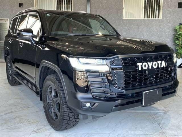 Toyota Land Cruiser 300 Gr Sport 3.3 White