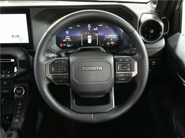 Toyota Land Cruiser 2.8D 250 VX First Grey #3