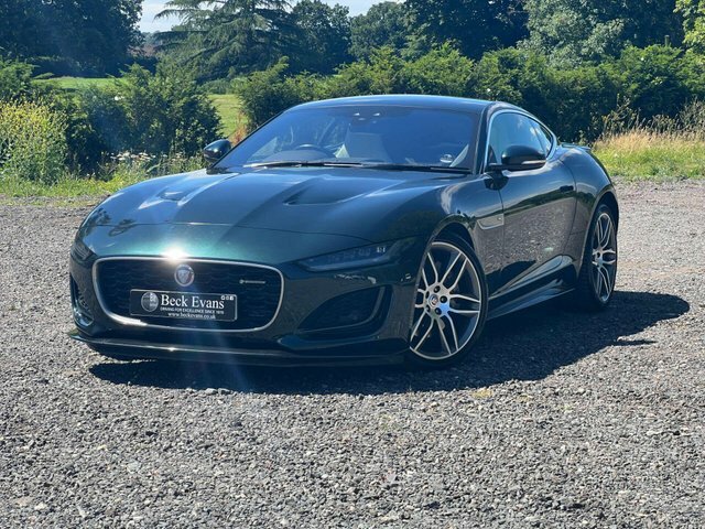 Jaguar F-Type 2.0I R-dynamic Coupe Green