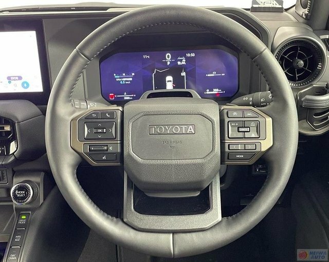 Toyota Land Cruiser 250 Zx 2.8L White #6