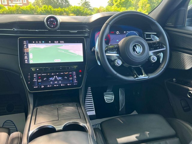 Maserati Grecale 2.0 Mhev Modena Suv Black #3