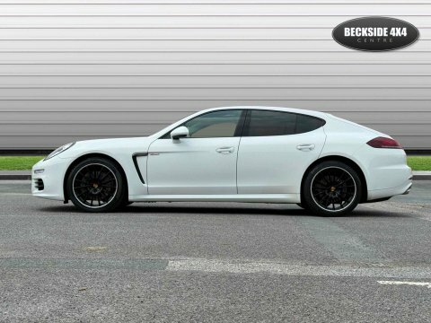 Porsche Panamera 3.0 Panamera D White #5