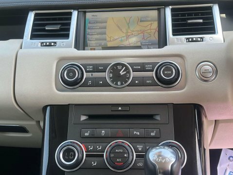 Land Rover Range Rover Sport 3.0 Tdv6 Hse Commandshift - Suv 5 Seats Black #46
