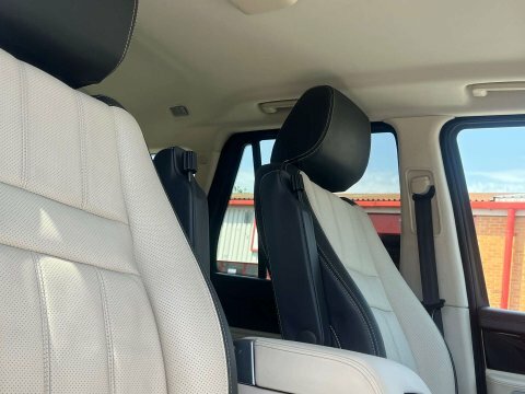 Land Rover Range Rover Sport 3.0 Tdv6 Hse Commandshift - Suv 5 Seats Black #20