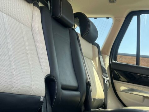Land Rover Range Rover Sport 3.0 Tdv6 Hse Commandshift - Suv 5 Seats Black #57