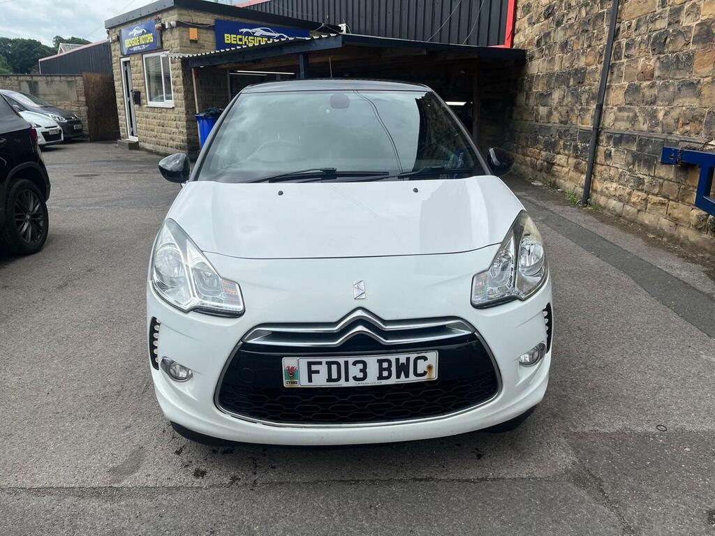 Citroen DS3 Hatchback 1.6 E-hdi Airdream Dstyle Plus Euro 5 S White #2