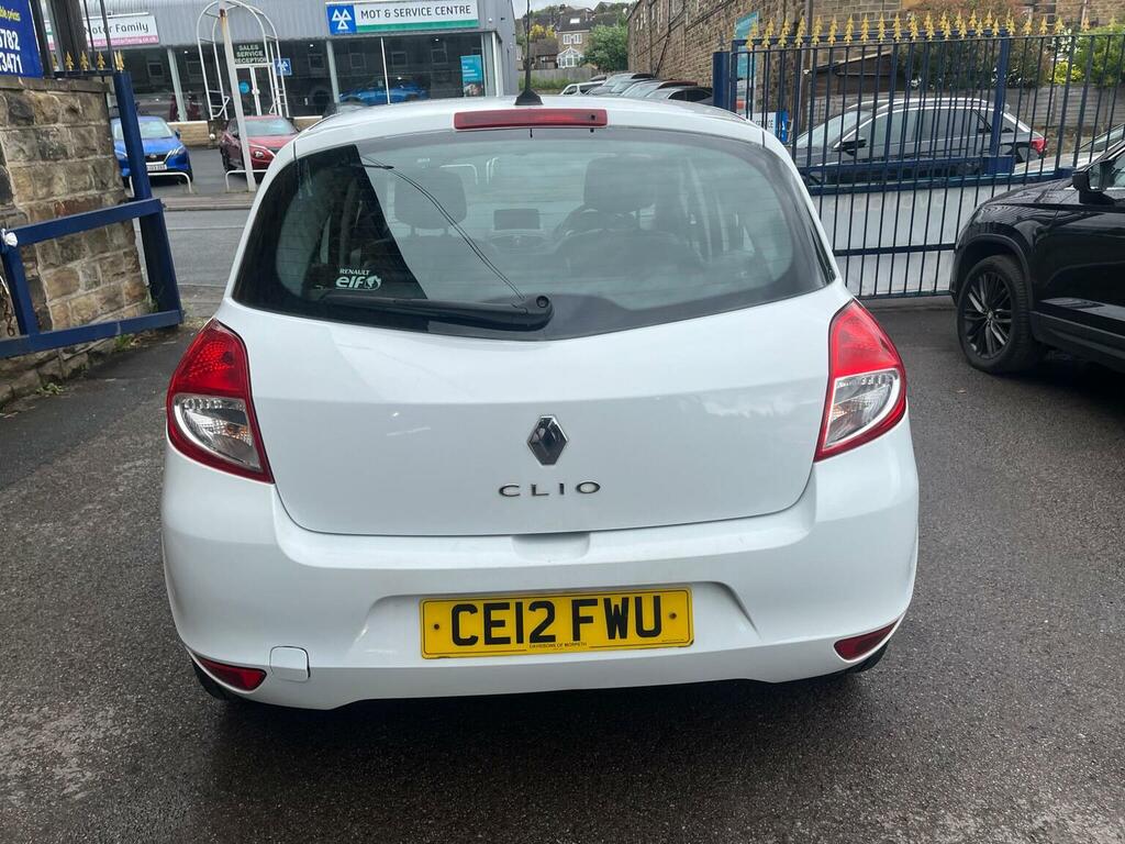 Renault Clio Hatchback 1.2 Dynamique Tomtom Euro 5 201212 CE12FWU White #4
