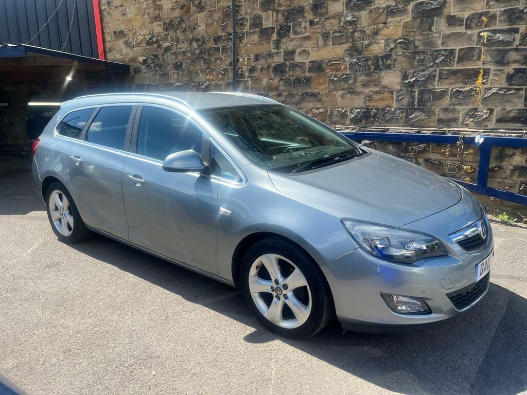 Vauxhall Astra 1.6 16V Sri Sports Tourer Euro 5 Silver