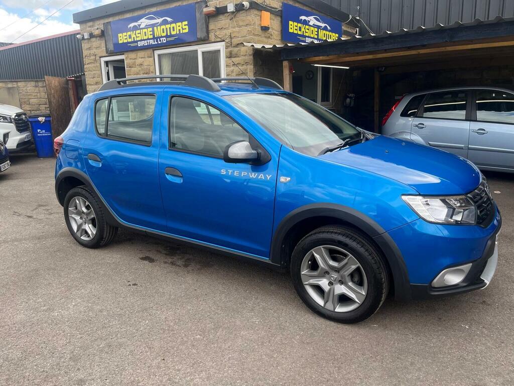 Dacia Sandero Stepway 0.9 Tce Laureate Euro 6 Ss Blue