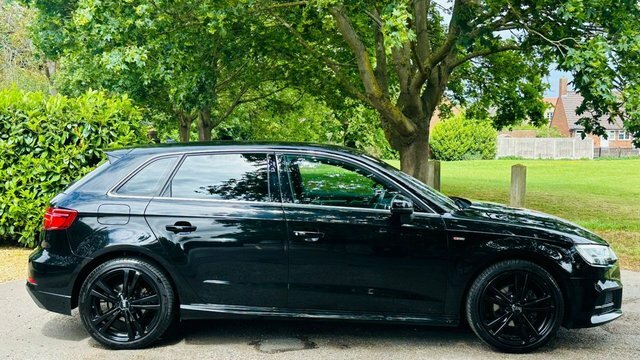 Audi A3 1.0 Tfsi 30 S Line Sportback Eur SR69JNO Black #4