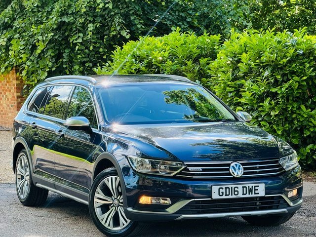 Volkswagen Passat Alltrack 2.0 Tdi Bluemotion Tech Alltrack Estate Blue #2