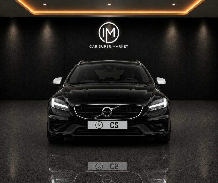 Volvo V40 1.5L R-design Nav Plus Black