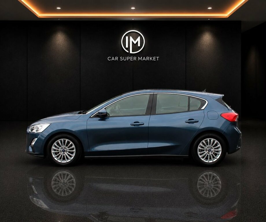 Ford Focus 1L Titanium EN68UWM Blue #4