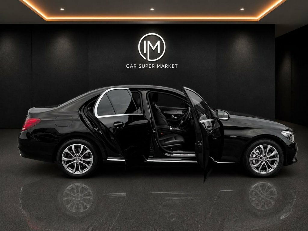 Mercedes-Benz C Class 2L Sport Black #4