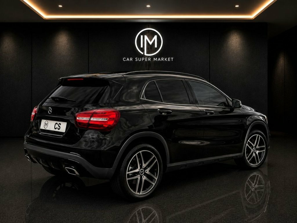 Mercedes-Benz GLA Class 1.6L Urban Edition Black #6