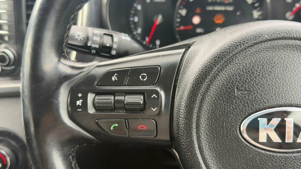 Kia Sorento 2.2L Crdi Kx-3 Isg Red #29