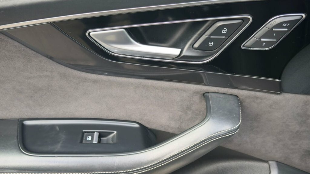 Audi SQ7 Sq7 Tdi Quattro Black #37