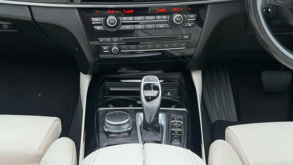BMW X5 Unknown Black #32