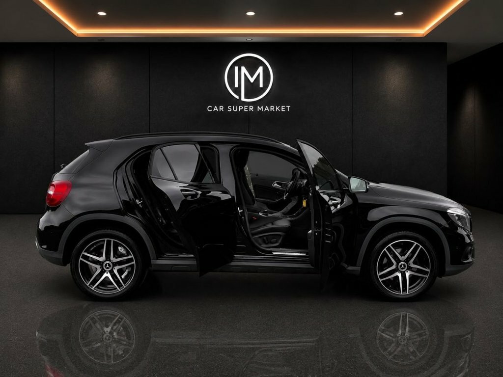Mercedes-Benz GLA Class 1.6L Urban Edition Black #5